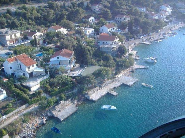 GrebašticaLuena公寓 外观 照片